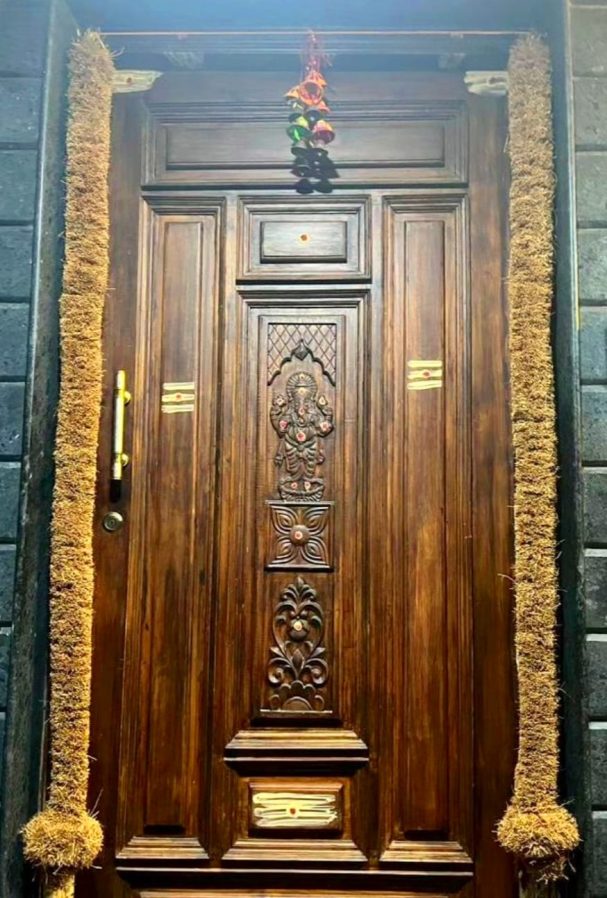 vetiver malai-வெட்டிவேர் மாலை - 6 (feet)